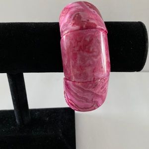 Vintage stones elasticated bracelet